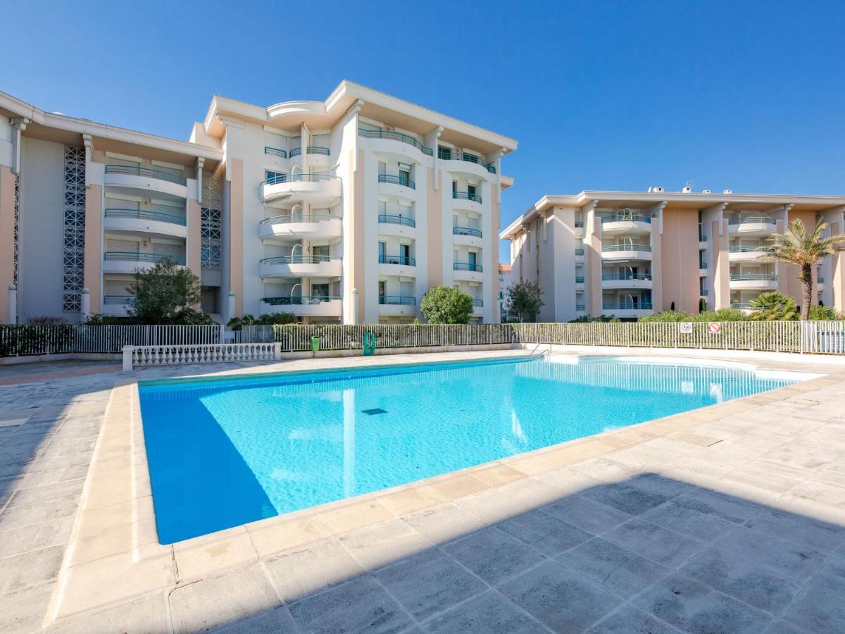 Apartment Le Borghese By Interhome เฟรฌูส ภายนอก รูปภาพ